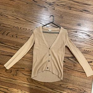 GAP Womens Sweater w/ cute detail on elbow great condition!